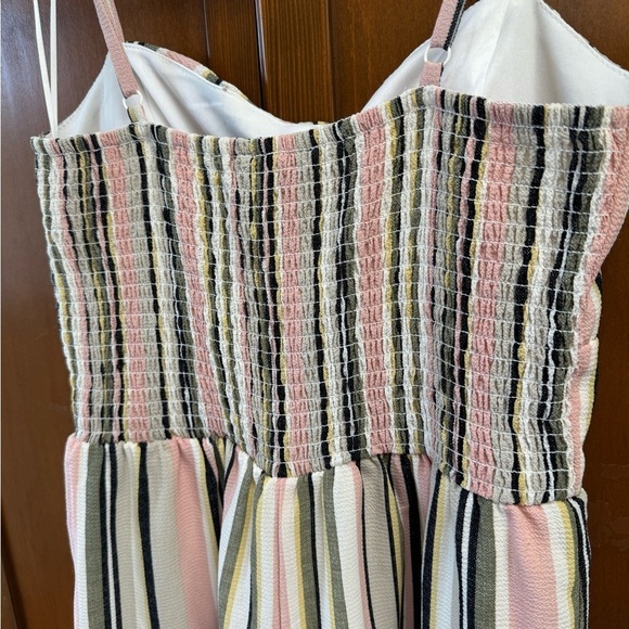 As U Wish striped wide leg jumpsuit spaghetti strap SM 20 in inseam elastic back - Picture 5 of 7